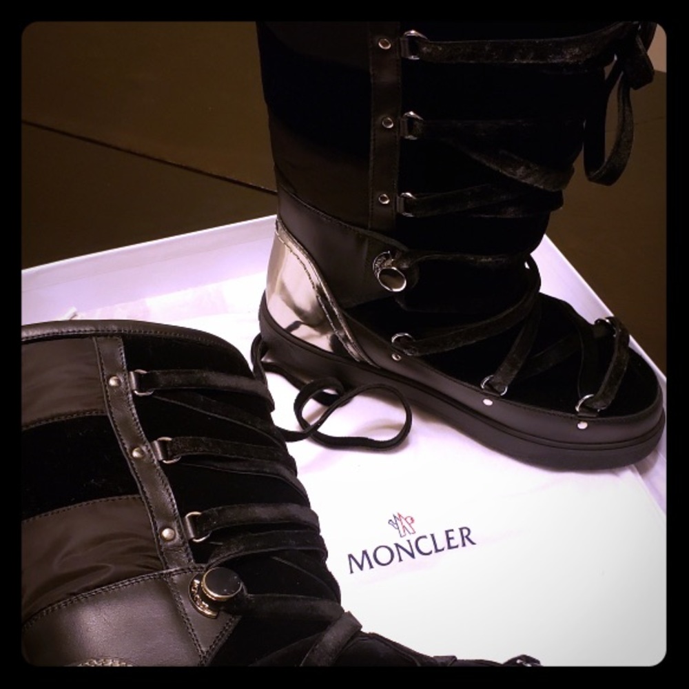 Moncler Boots